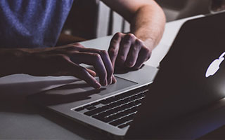 重刷新91视频才发现：节奏不快，但每一秒都在推进情绪，别急着喷，先把这层看穿